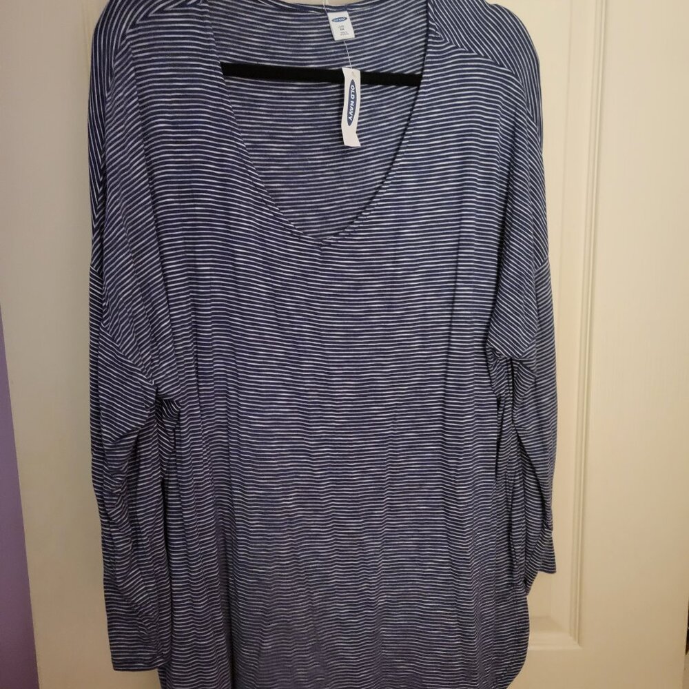 Old Navy Top Long Sleeved